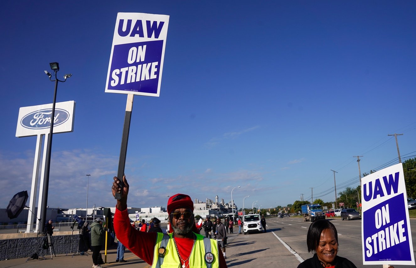 UAW loses vote to consolidate Mercedes-Benz plant in Alabama
