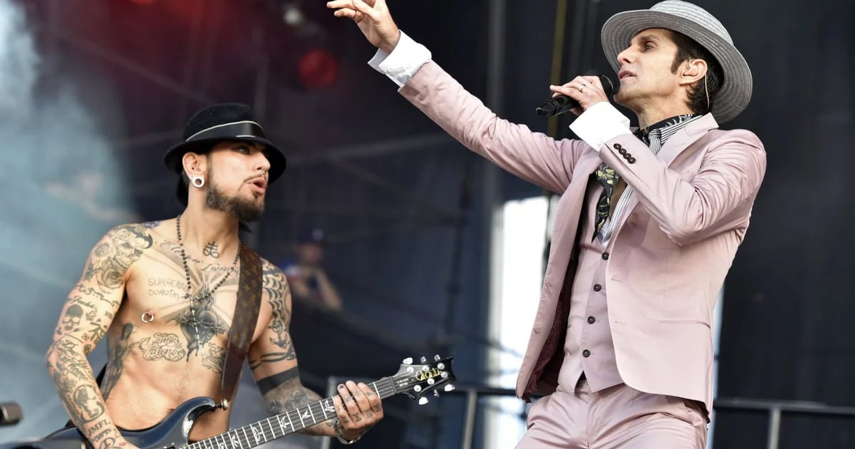 Jane’s Addiction Cancels Tour After Boston Brawl