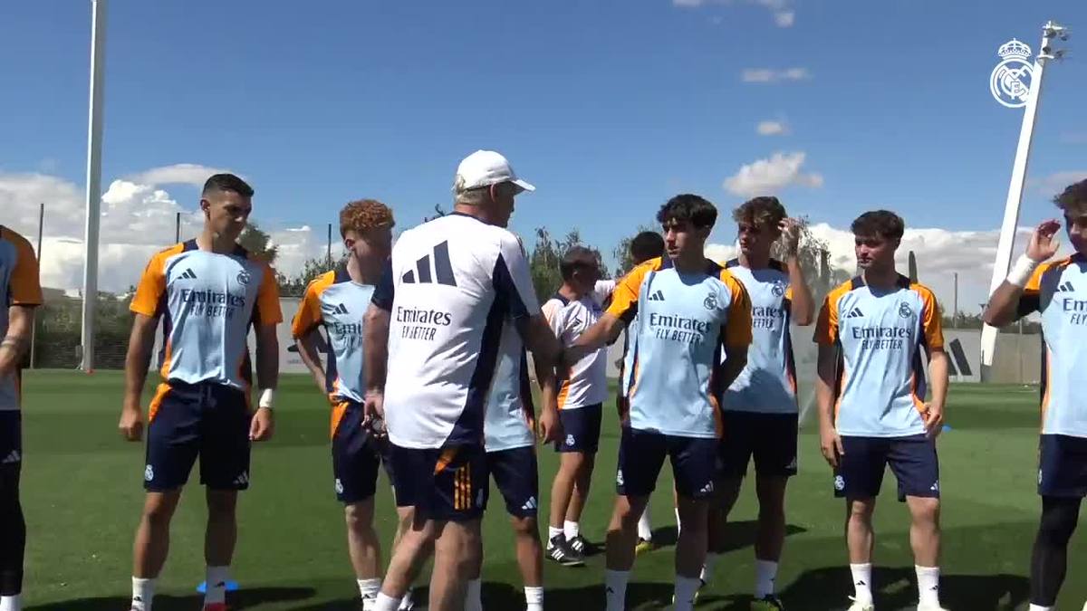 First training session with Courtois and Lunin