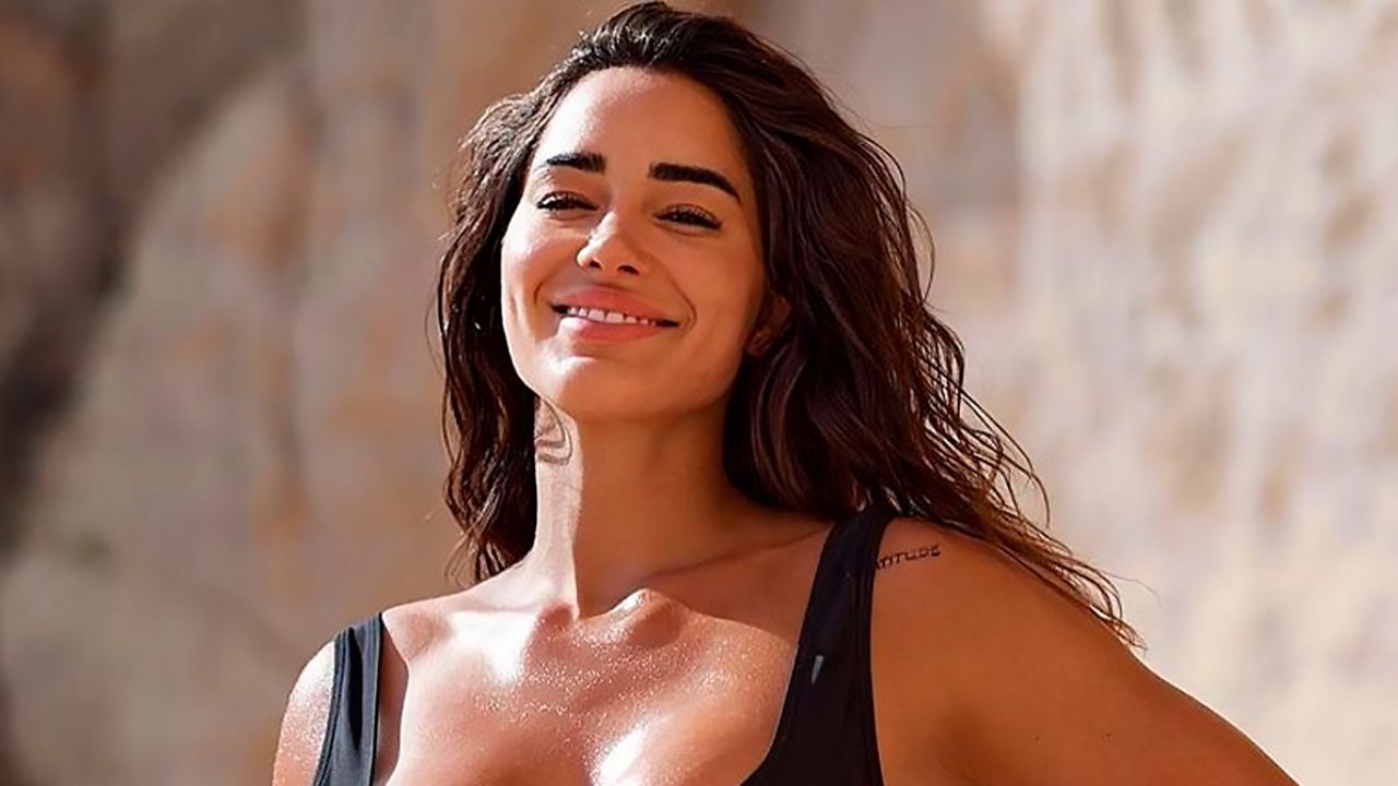 Brú Luccas says goodbye to summer with this season’s most stylish one-piece swimwear