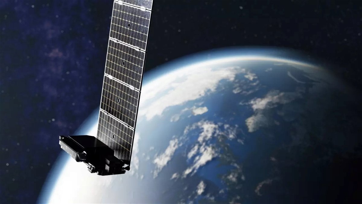 Starlink’s new satellites will fly low for good reason for users