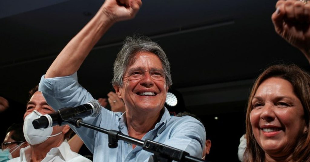 Ecuador: Guillermo Laso started his administration with the highest approval rating since the return to democracy
