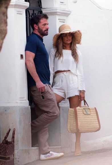 Jennifer Lopez in all white and Rafia and Ben Affleck on vacation together in Capri