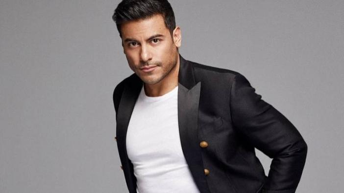 This is how Carlos Rivera responded to criticisms of the alleged aesthetic arrangement