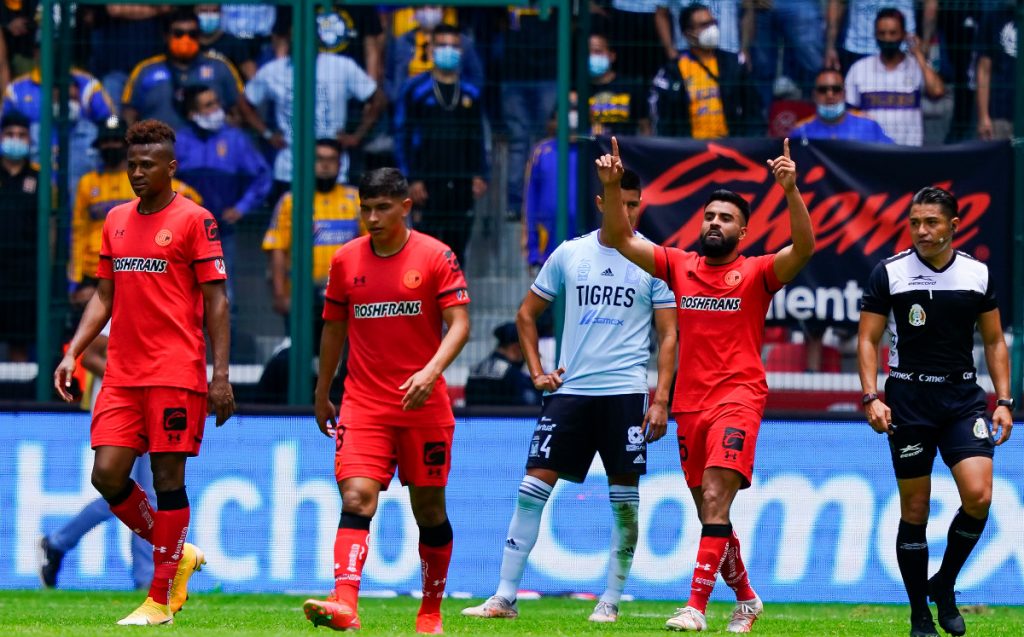 Summary of the match Toluca vs Tigres (3-1) goals
