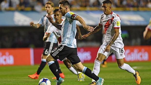 Sergio Peña started in that match against Argentina and played 53 minutes.  (Photo: AFP)