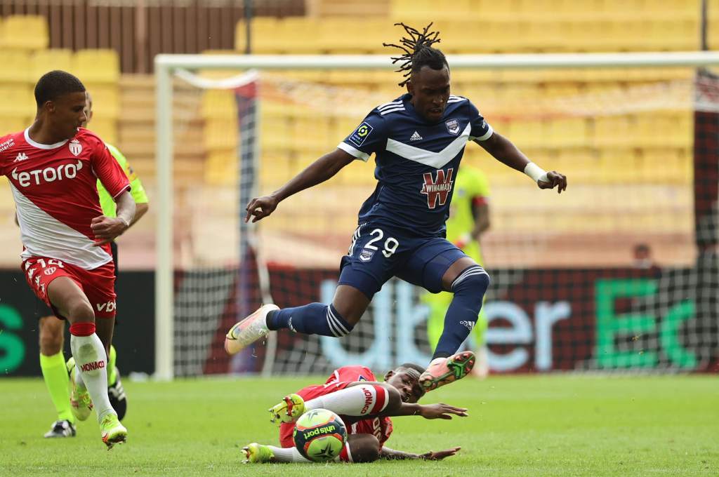 Albert Ellis made his debut with Girondins de Bordeaux and played 35 minutes in the 1-10 loss to Monaco in Ligue 1.