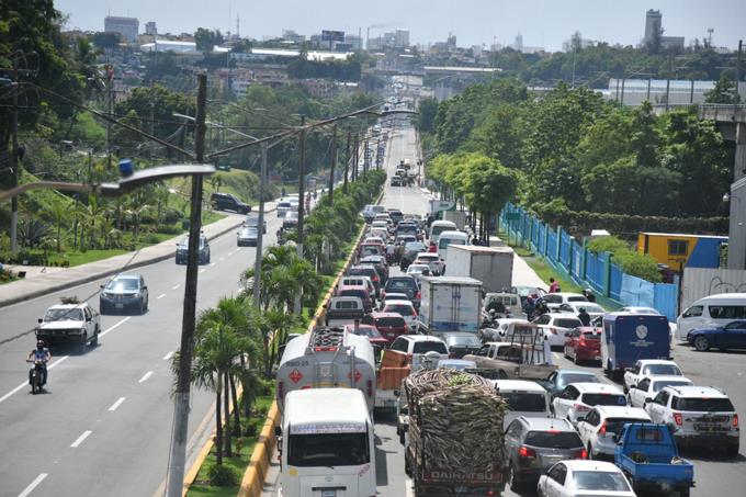 The closure of the Francisco Penado Bridge is causing a blockage and dissatisfaction with drivers again