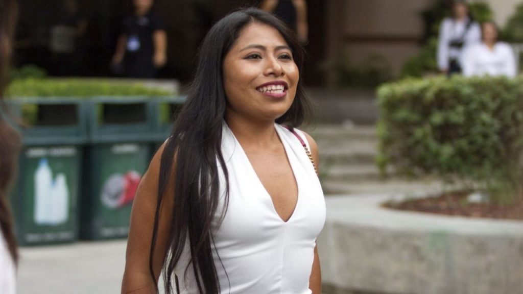 Yalitza Aparicio: In 'Rocky' style, the actress trains to maintain her stunning figure |  Video