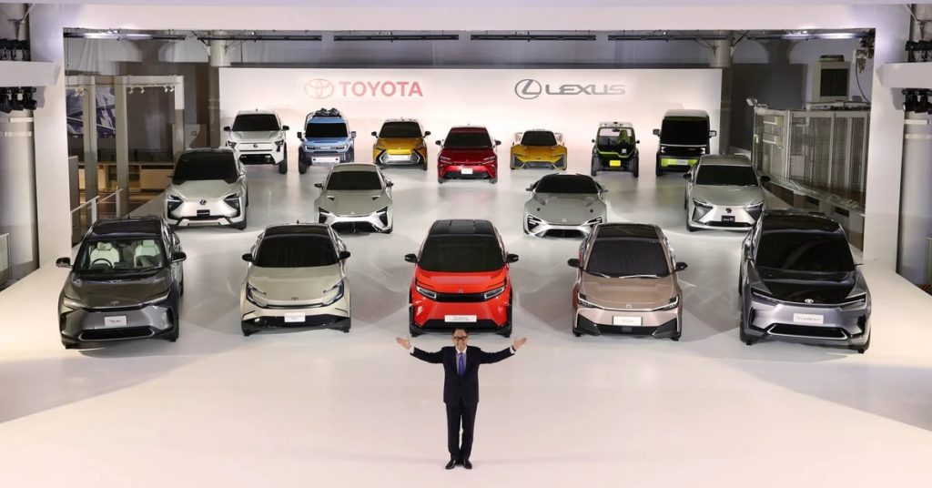 The Japanese giant reveals its plan for electric cars