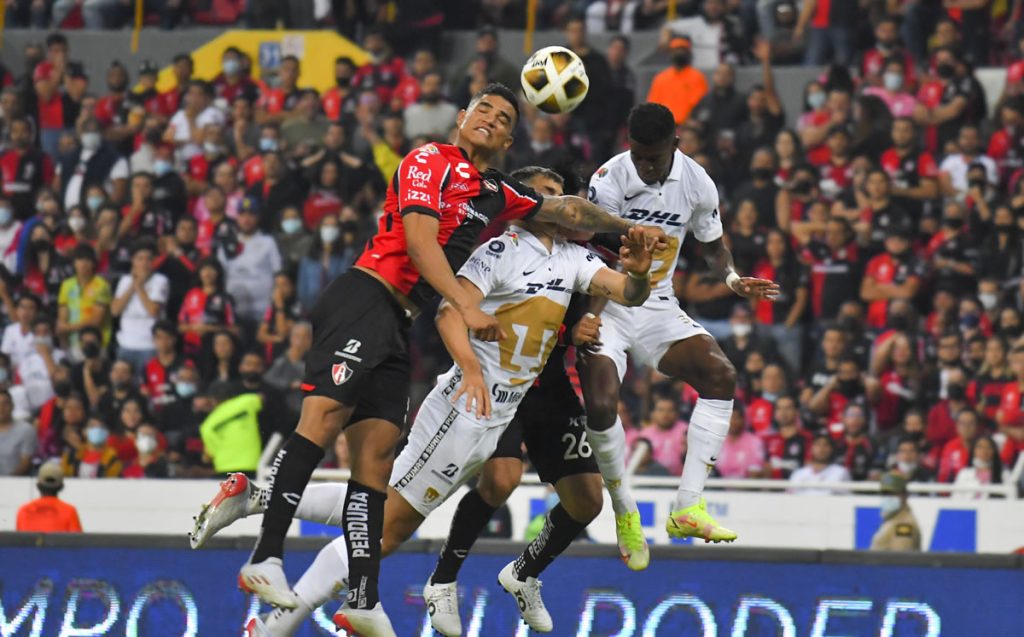 They forgave Atlas' penalty against Pumas for hitting Santamaria's elbow
