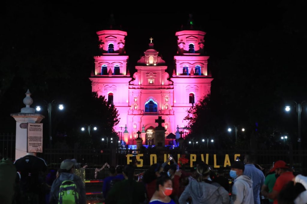 Pilgrims begin to arrive at Esquipulas to honor the Black Christ - Prensa Libre