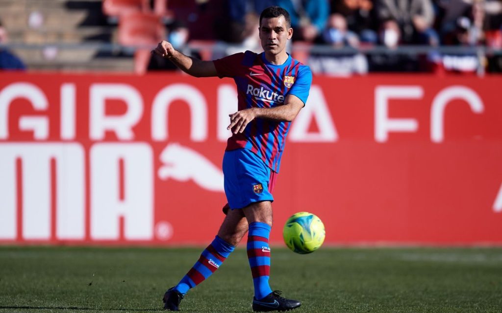 Rafa Marquez returns to playing for Barcelona