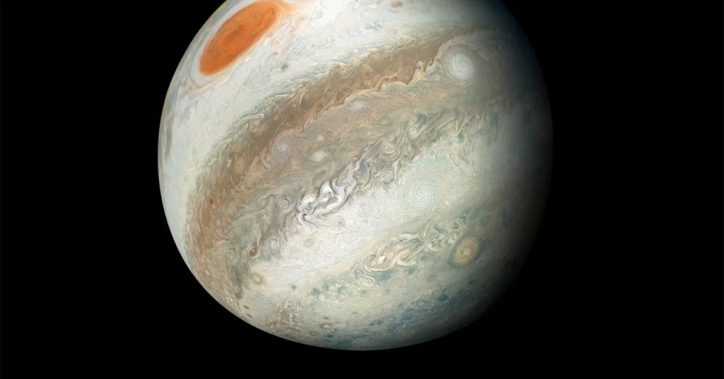 The mystery of Jupiter's cyclones is explained thanks to the physics of the oceans on Earth