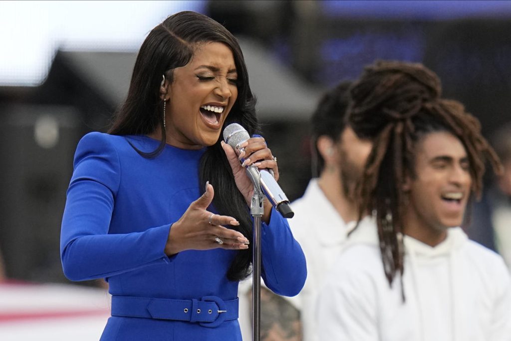 An error in the Super Bowl live TV broadcast with the star who sang the American anthem