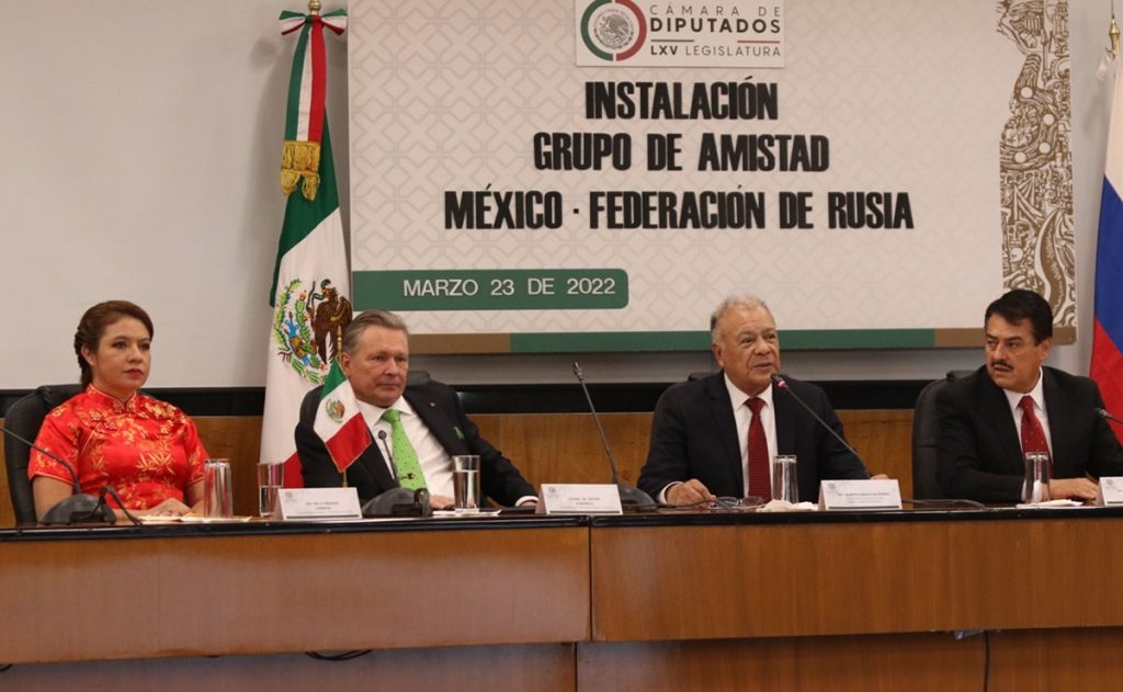 Legislador de EU pide revocar visas a diputados mexicanos que crearon Grupo de Amistad con Rusia