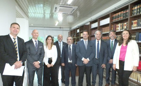 Bombader runs the first Argentine Academy of Forensic Sciences