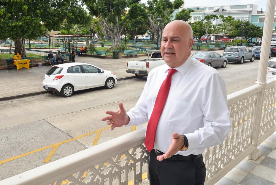 3- Last April, the mayor of Guayama, Eduardo Cintron Suárez, submitted his resignation as mayor of the municipality after pleading guilty to a bribery scheme in San Juan Federal Court.