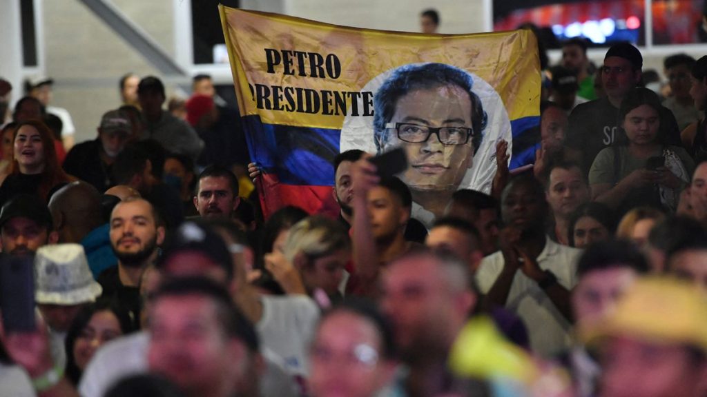Where did the 2.7 million new votes for Gustavo Petro come from Colombia's presidential election
