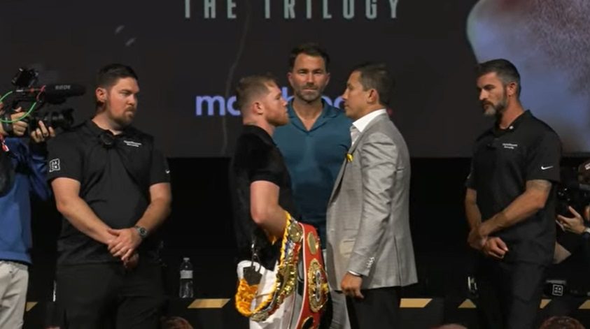 This was Canelo Alvarez's first confrontation before the fight on September 17, 2022 (Photo: Screenshot/MatchroomBoxing)
