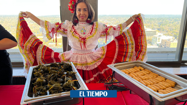 Ana Maria Herrera, Colombian sells Tolimence Tamales in Miami - Other Cities - Colombia