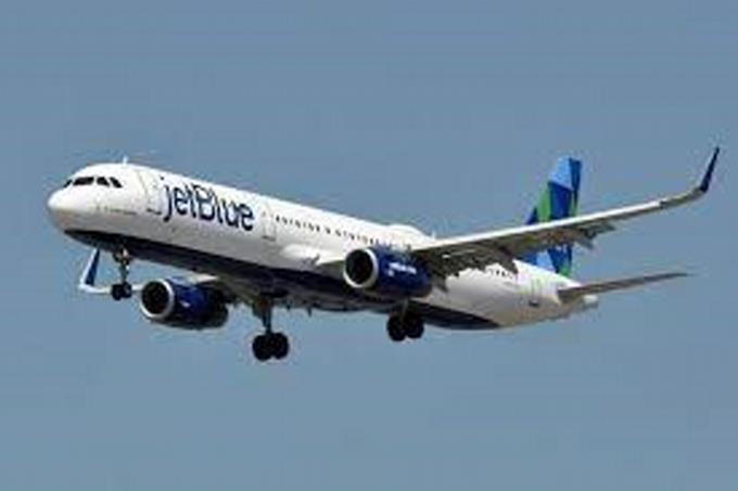 Pro Consumidor afirma "no hará más advertencias a la línea aérea JetBlue"