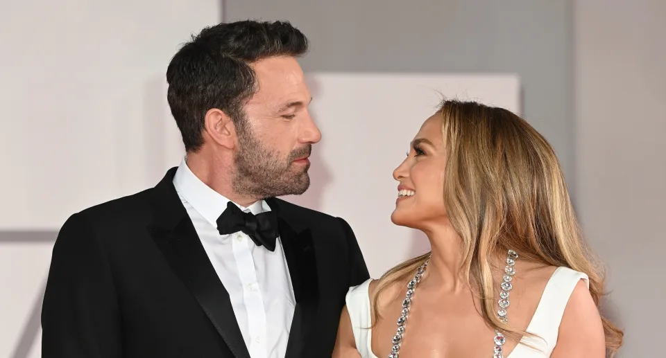 Jennifer Lopez wore $30 slippers before her second wedding to Ben Affleck