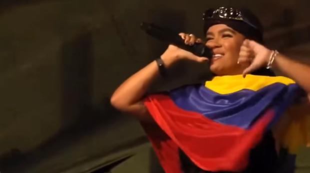 Karol G will begin a US tour, which may coincide with Anuel AA's tour (Image: Capture/YouTube)
