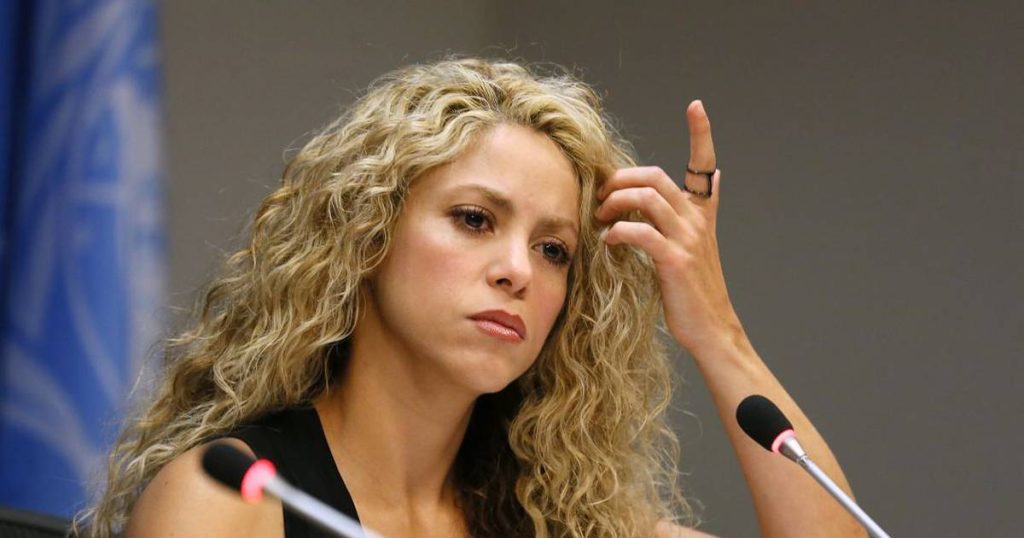 La Nación / Shakira's unexpected reaction to being questioned about Pique's new girlfriend