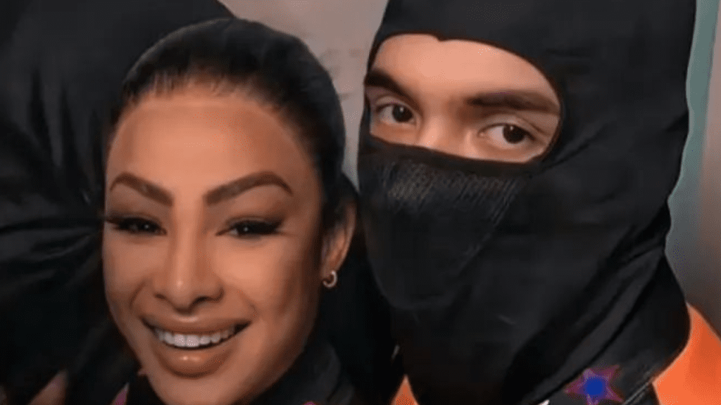 Who is the man who replaced Anuel AA and accompanied Yailin, the most popular, on the Rosalía show?
