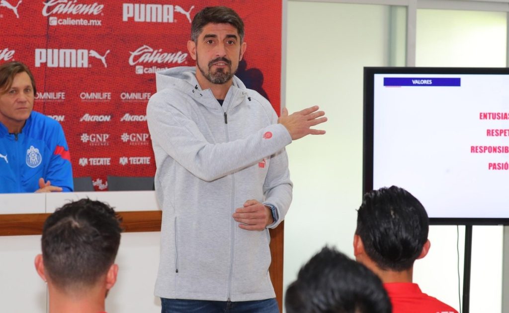 The new defender who will come to Chiva with Veljko Paunović I Closing Tournament 2023 Liga MX