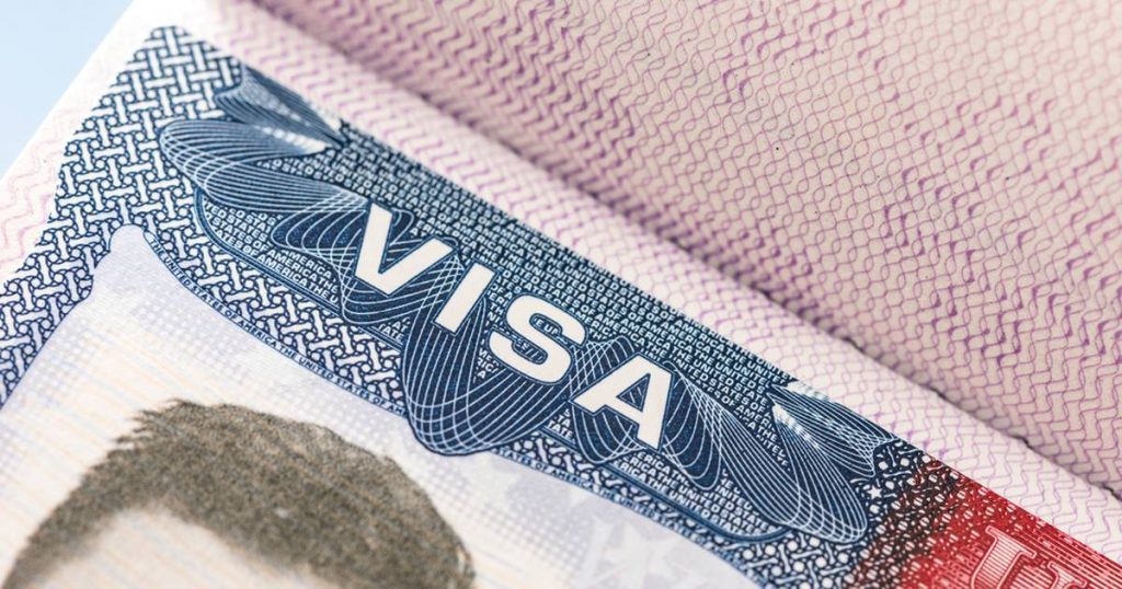 Are you going to America?  These are the closest dates for processing a visa as a tourist - El Financiro