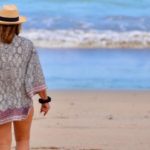 3 photos of Doctora Polo by Caso Cerrado in the swimsuit that caused a sensation on Instagram