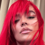 Christmas mode: Carol G. Grid shell in a white microtube