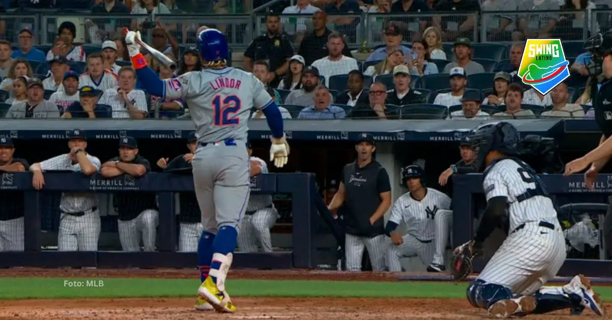 Group to Francisco Lindor Hot in New York (+ Video)