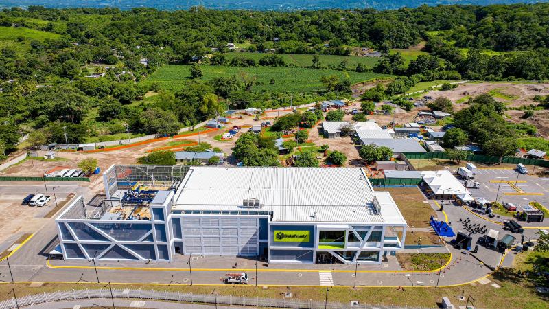 Bukele Opens DataTrust, First Globally Certified Data Center