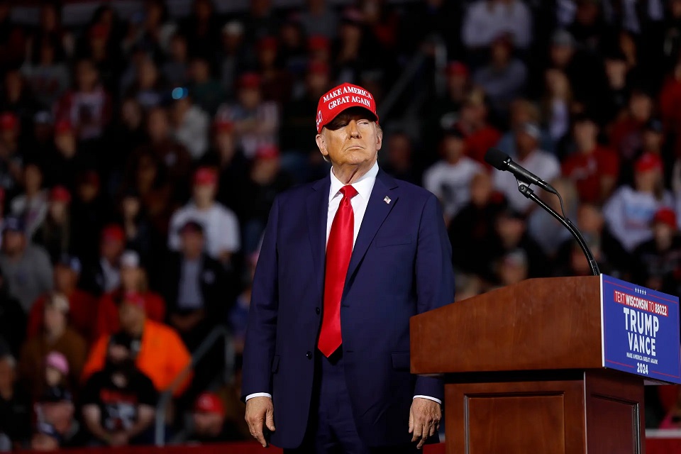 America: Trump Attacks Undocumented Immigrants Again | AlMomento.net