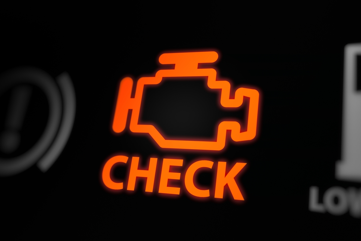 What does it mean that the engine is detonating: the first symptoms